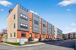 7019 Pipers Glen Wy, Philadelphia, PA 19119 - Photo 4