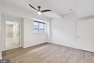 1425 Locust St, Philadelphia, PA 19102 - Photo 12