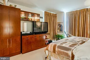 2101 Market St, Philadelphia, PA 19103 - Photo 32