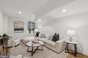 2016 Morris St, Philadelphia, PA 19145 - Photo 54