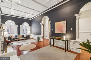 2221 Locust St, Philadelphia, PA 19103 - Photo 10