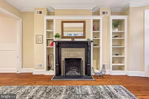 2221 Locust St, Philadelphia, PA 19103 - Photo 38