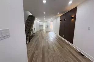 894 E Sanger St, Philadelphia, PA 19124 - Photo 8