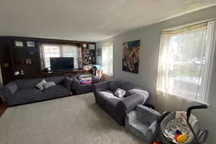 1238 Glenview St, Philadelphia, PA 19111 - Photo 4