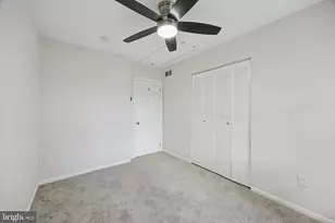 8210 Buist Ave, Philadelphia, PA 19153 - Photo 18