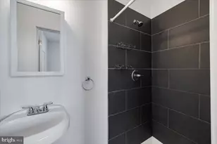 1322 N 15th St, Philadelphia, PA 19121 - Photo 12