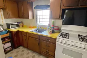 155 W Wishart St, Philadelphia, PA 19133 - Photo 2