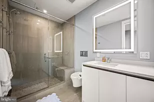 1911 Walnut, Philadelphia, PA 19103 - Photo 24