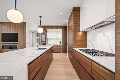 1911 Walnut #RESIDENCE 3804, Philadelphia, PA 19103 - Photo 8