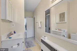 350 Green Ln, Philadelphia, PA 19128 - Photo 48