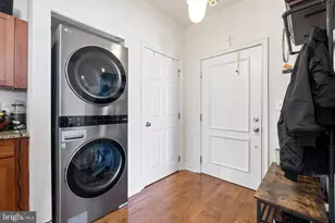 1 Academy Cir, Philadelphia, PA 19146 - Photo 8