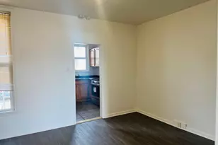 6814 Marsden St, Philadelphia, PA 19135 - Photo 4