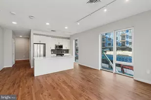 1225 Constitution Ave, Philadelphia, PA 19148 - Photo 2