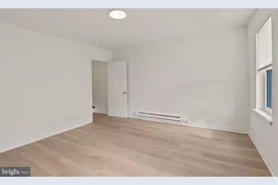 19 W Seymour Street, Philadelphia, PA 19144 - Photo 16