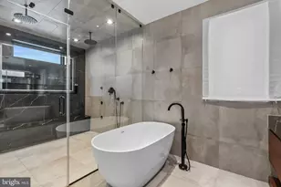 110 S Bonsall St, Philadelphia, PA 19103 - Photo 20