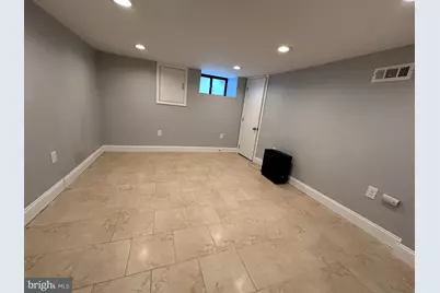 2109 S Rosewood Street, Philadelphia, PA 19145 - Photo 12