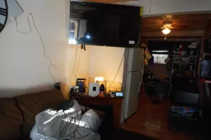 529 E Queen Ln, Philadelphia, PA 19144 - Photo 4