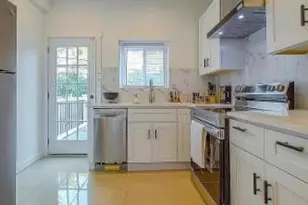 913 S Yewdall St, Philadelphia, PA 19143 - Photo 6