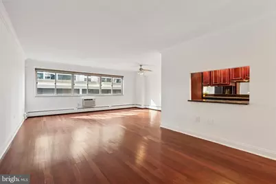 1900 John F Kennedy Boulevard #702, Philadelphia, PA 19103 - Photo 4