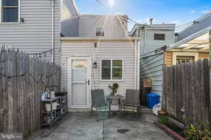 1837 E Albert St, Philadelphia, PA 19125 - Photo 14