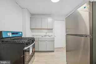 6033 Kershaw St, Philadelphia, PA 19151 - Photo 4