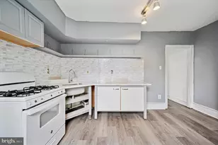 5841 N 12th St, Philadelphia, PA 19141 - Photo 12