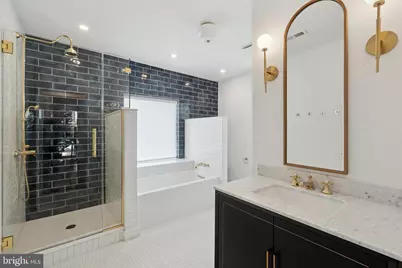 2317 E Cumberland Street, Philadelphia, PA 19125 - Photo 10