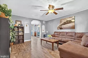 1440 Robbins Ave, Philadelphia, PA 19149 - Photo 10