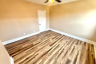 2038 S Dorrance St, Philadelphia, PA 19145 - Photo 16