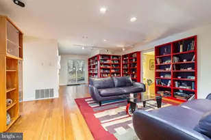 104 E Bells Mill Rd, Philadelphia, PA 19118 - Photo 22