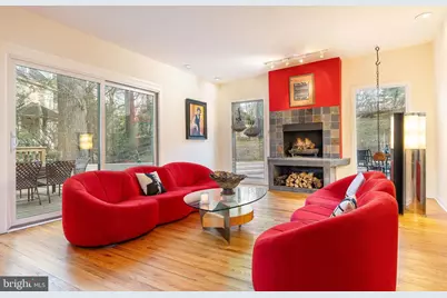 104 E Bells Mill Road, Philadelphia, PA 19118 - Photo 4