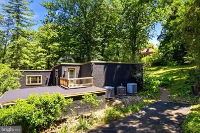 104 E Bells Mill Road, Philadelphia, PA 19118 - Photo 30