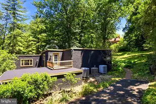 104 E Bells Mill Rd, Philadelphia, PA 19118 - Photo 30
