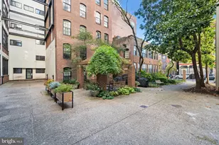 315 New St, Philadelphia, PA 19106 - Photo 26