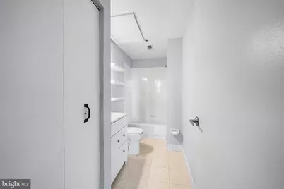 315 New Street #614, Philadelphia, PA 19106 - Photo 18