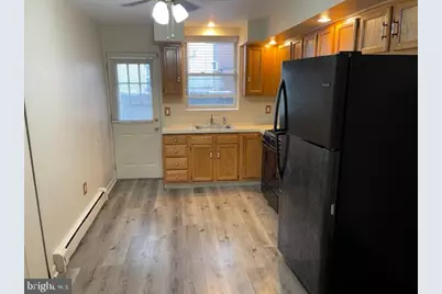 2631 S Watts Street, Philadelphia, PA 19148 - Photo 4