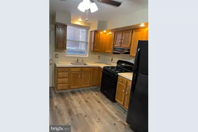 2631 S Watts Street, Philadelphia, PA 19148 - Photo 2