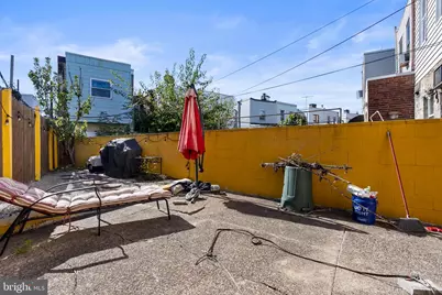 1110 W Moyamensing Avenue, Philadelphia, PA 19148 - Photo 12