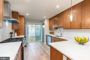 2033 Dickinson St, Philadelphia, PA 19146 - Photo 14