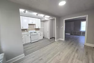 2642 S 67th St, Philadelphia, PA 19142 - Photo 4