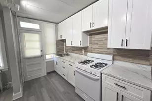 2642 S 67th St, Philadelphia, PA 19142 - Photo 6