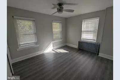 657 N 37th Street, Philadelphia, PA 19104 - Photo 12