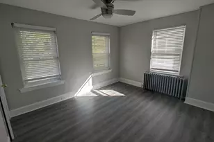 657 N 37th St, Philadelphia, PA 19104 - Photo 12