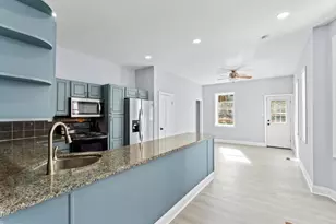 4924 Hazel Ave, Philadelphia, PA 19143 - Photo 8