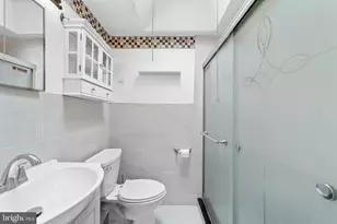 1314 Farrington Rd, Philadelphia, PA 19151 - Photo 10