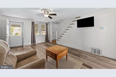 1314 Farrington Road, Philadelphia, PA 19151 - Photo 2