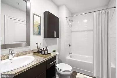 235 N Columbus Boulevard #602, Philadelphia, PA 19106 - Photo 48