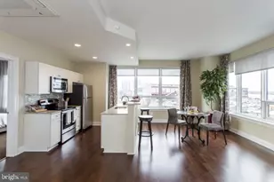 235 N Columbus Blvd, Philadelphia, PA 19106 - Photo 52