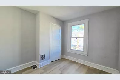 431 W Wellens Avenue, Philadelphia, PA 19120 - Photo 22