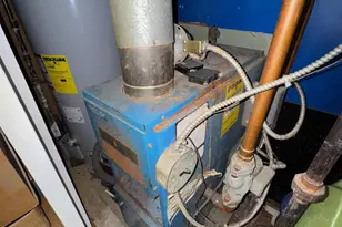 4655 Shelbourne St, Philadelphia, PA 19124 - Photo 26